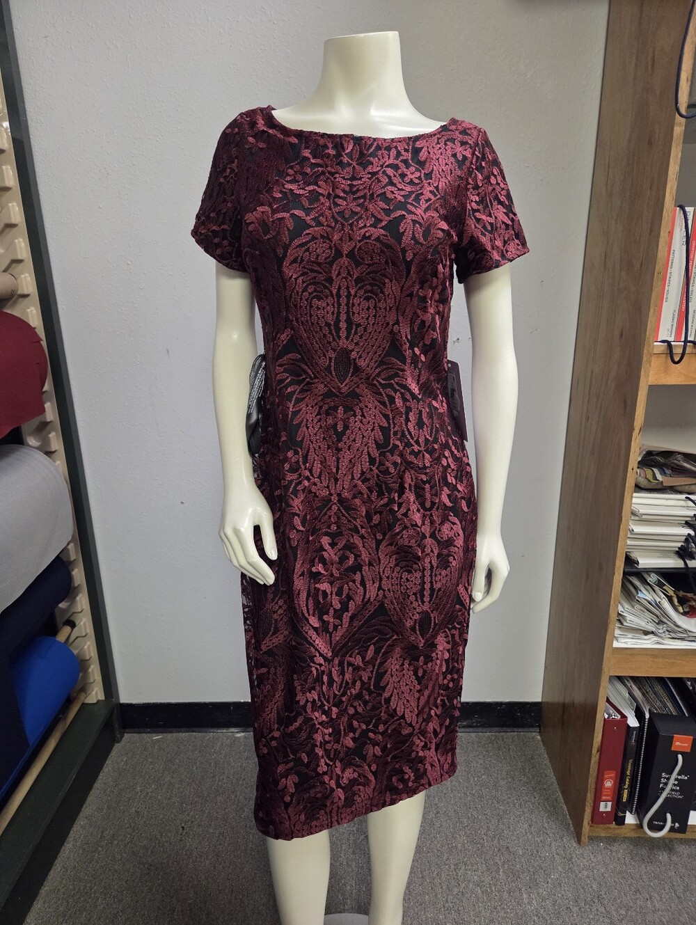 JS Collection Burgundy Black Brocade Sheath Dress NWT Size 10